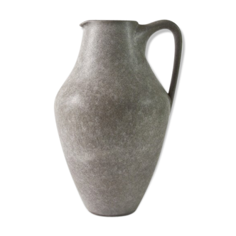 Pitcher