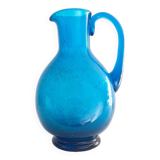 Pichet en verre soufflé bleu