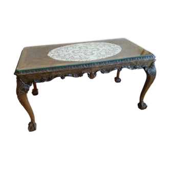 Table basse style chippendale