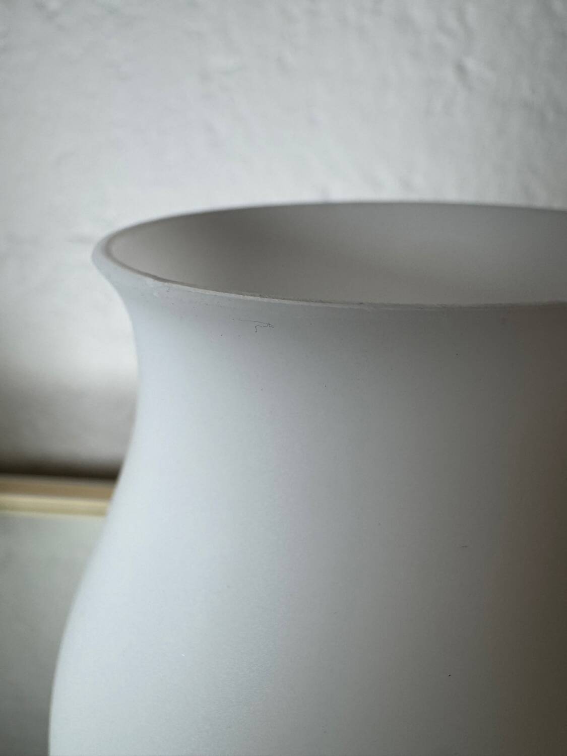 Lampe en opaline MD, années 60