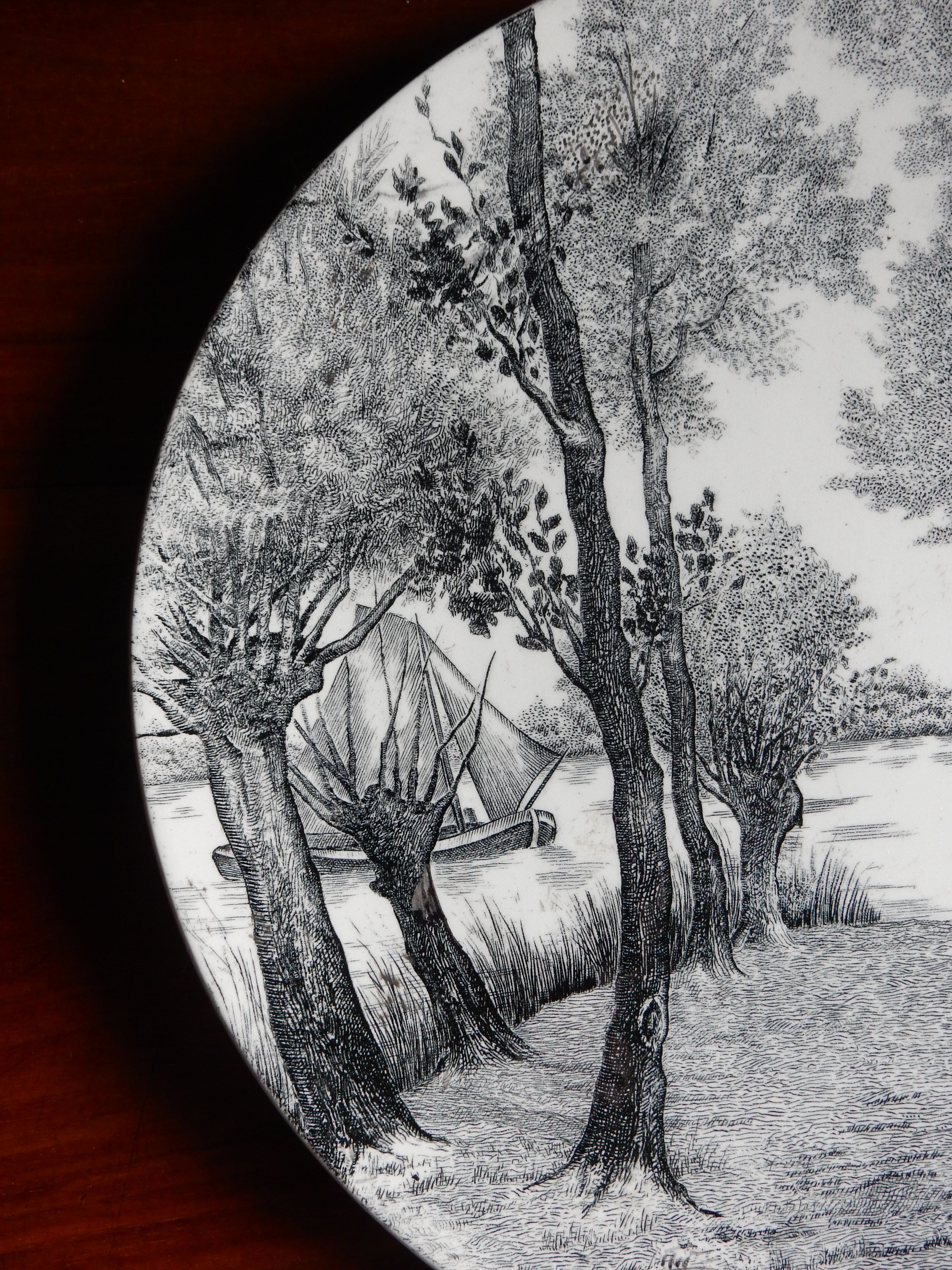 Assiette de collection gravure Boch la Louvière