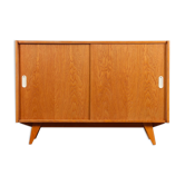 Buffet en chêne, modèle U-452, par Jiroutek pour Interier Praha, 1960