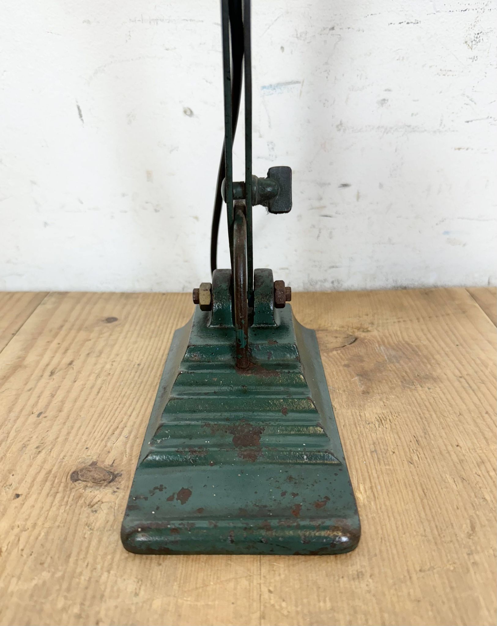 Vintage Green Enamel Bank Lamp, 1950s