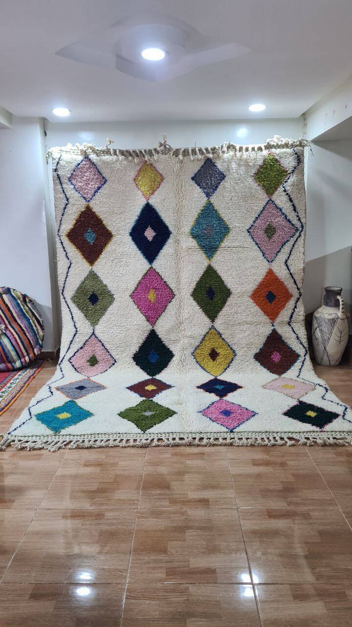 Moroccan Berber Wool Rug with Colorful Diamond Pattern - Hand Woven, Authentic Craftsmanship