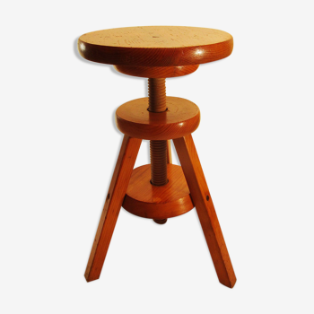 Screw wood stool