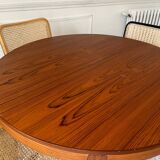 Round extendable rosewood table from the 70s