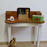 Children's dressing table