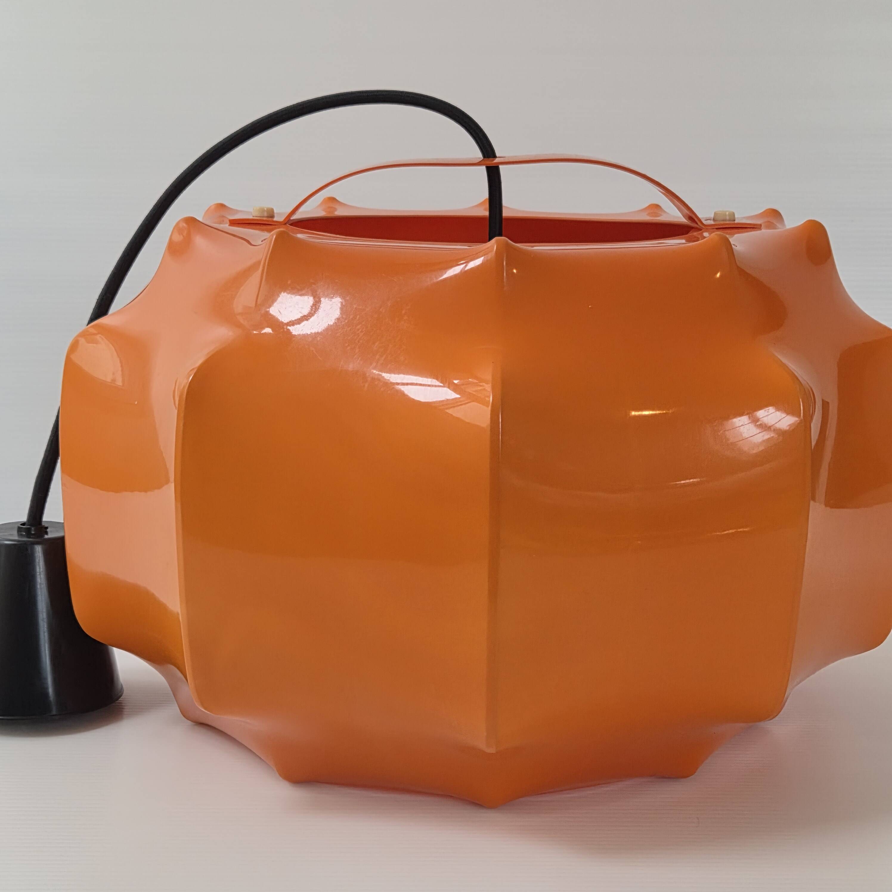 Space age pendant lamp Ilka Plast 1970