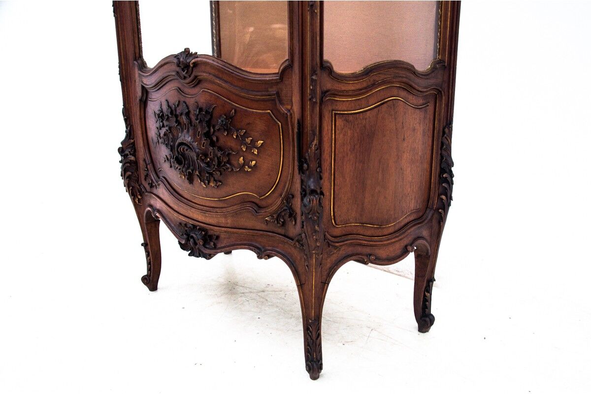 Display case, France, walnut, around 1880