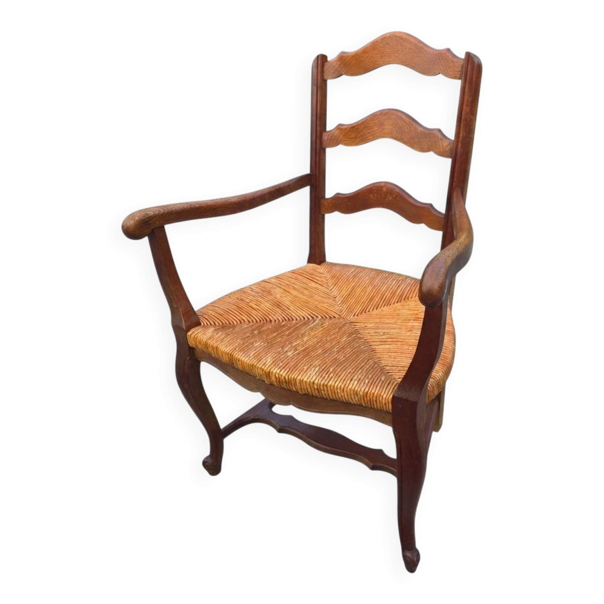 Fauteuil en chêne style Louis XV