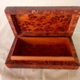 Solid cedar magnifying glass box