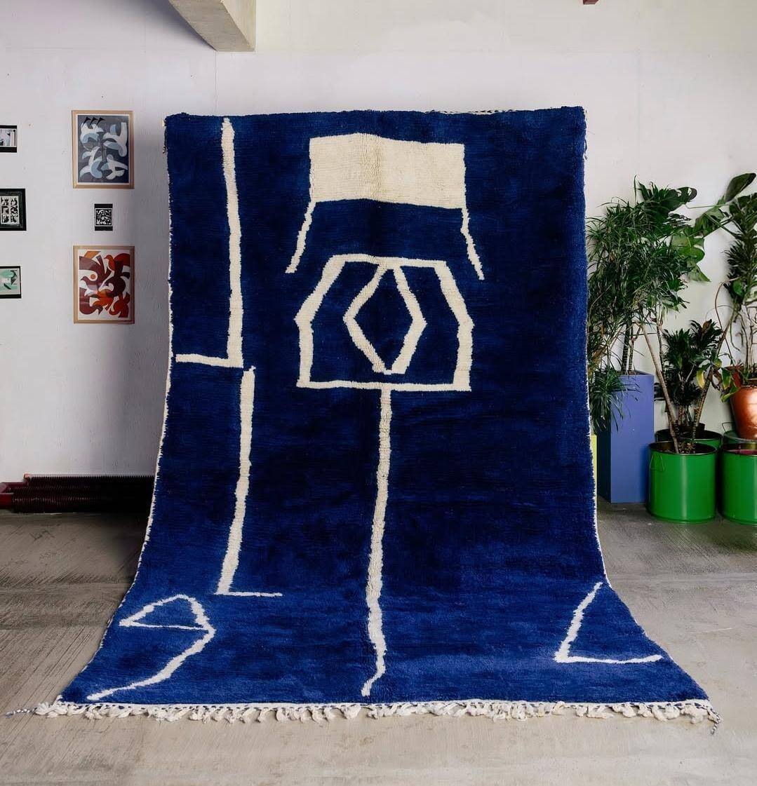 Traditional handmade carpet 250cm x 150cm Moroccan