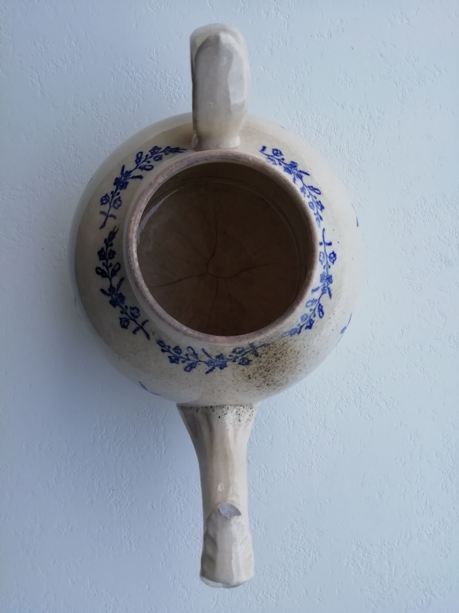 Cafetière en terre de fonte