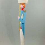 A soldier's lamppost by Suzanne Bonnichon