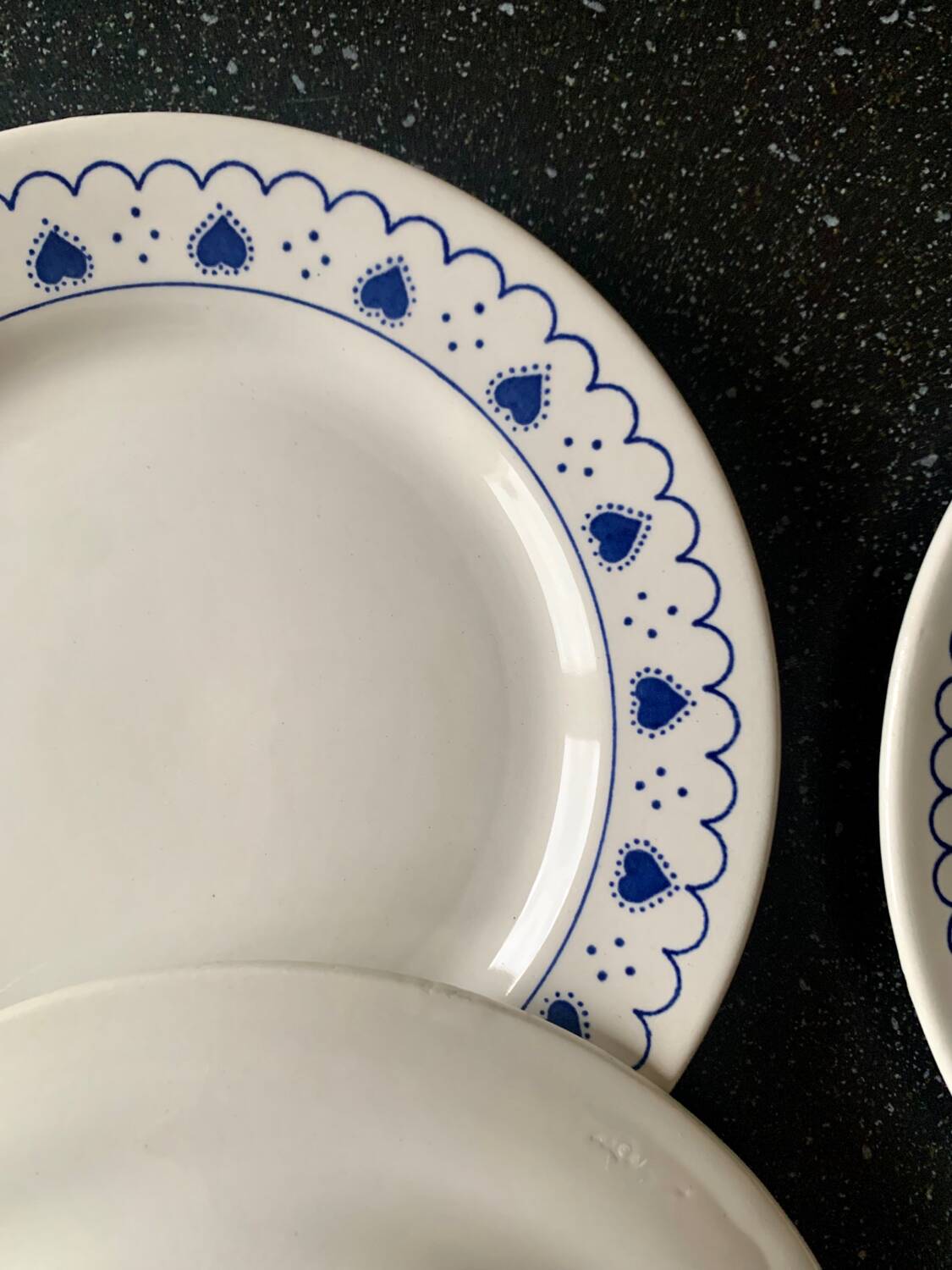 Oxford dessert plates Made in Brazil