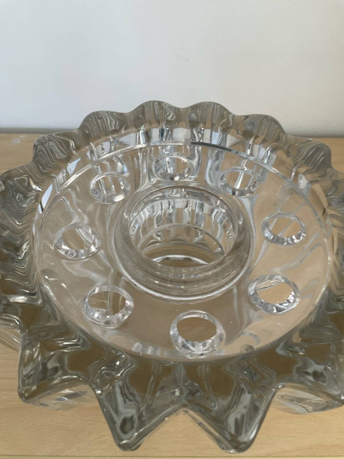 Vase pique fleurs en cristal des années 70