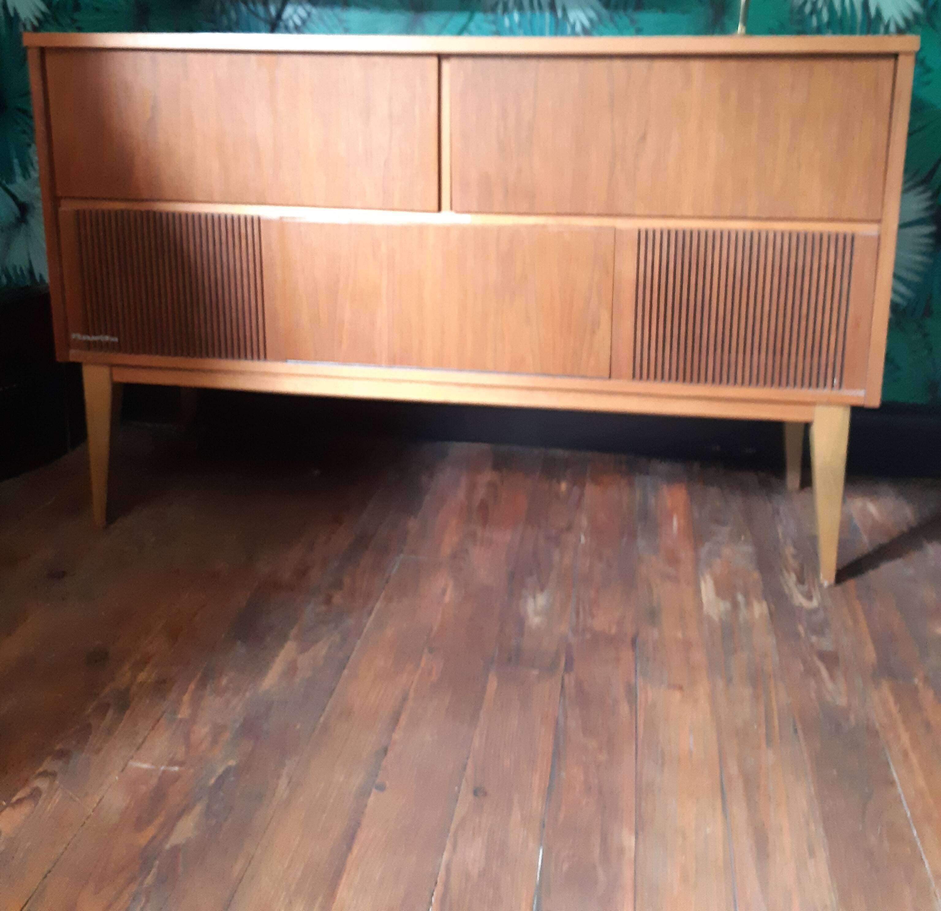 Meuble radio vintage