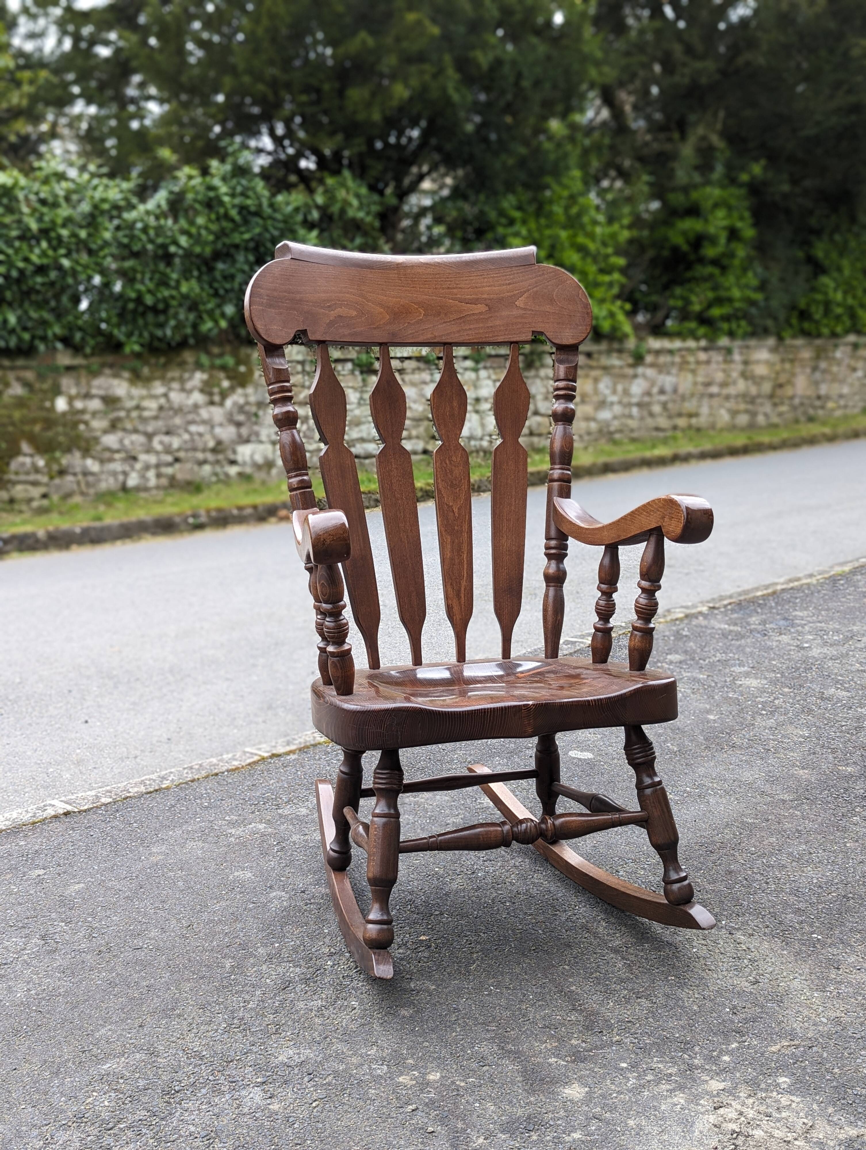 Rocking chair