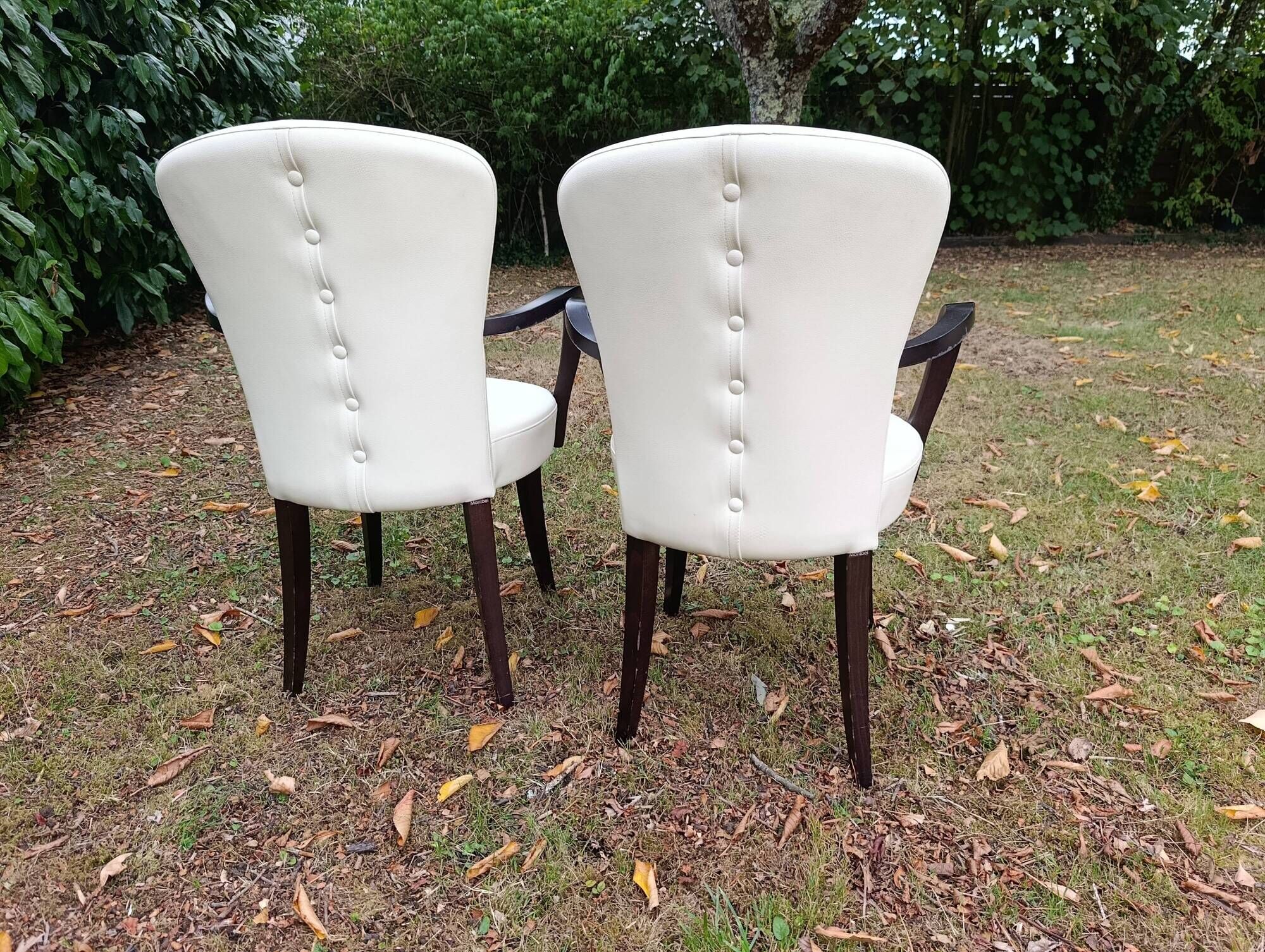 Paire de fauteuils Montbel Euforia 00121 en cuir – Made in Italy