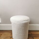 Léon stool in white boucle fabric