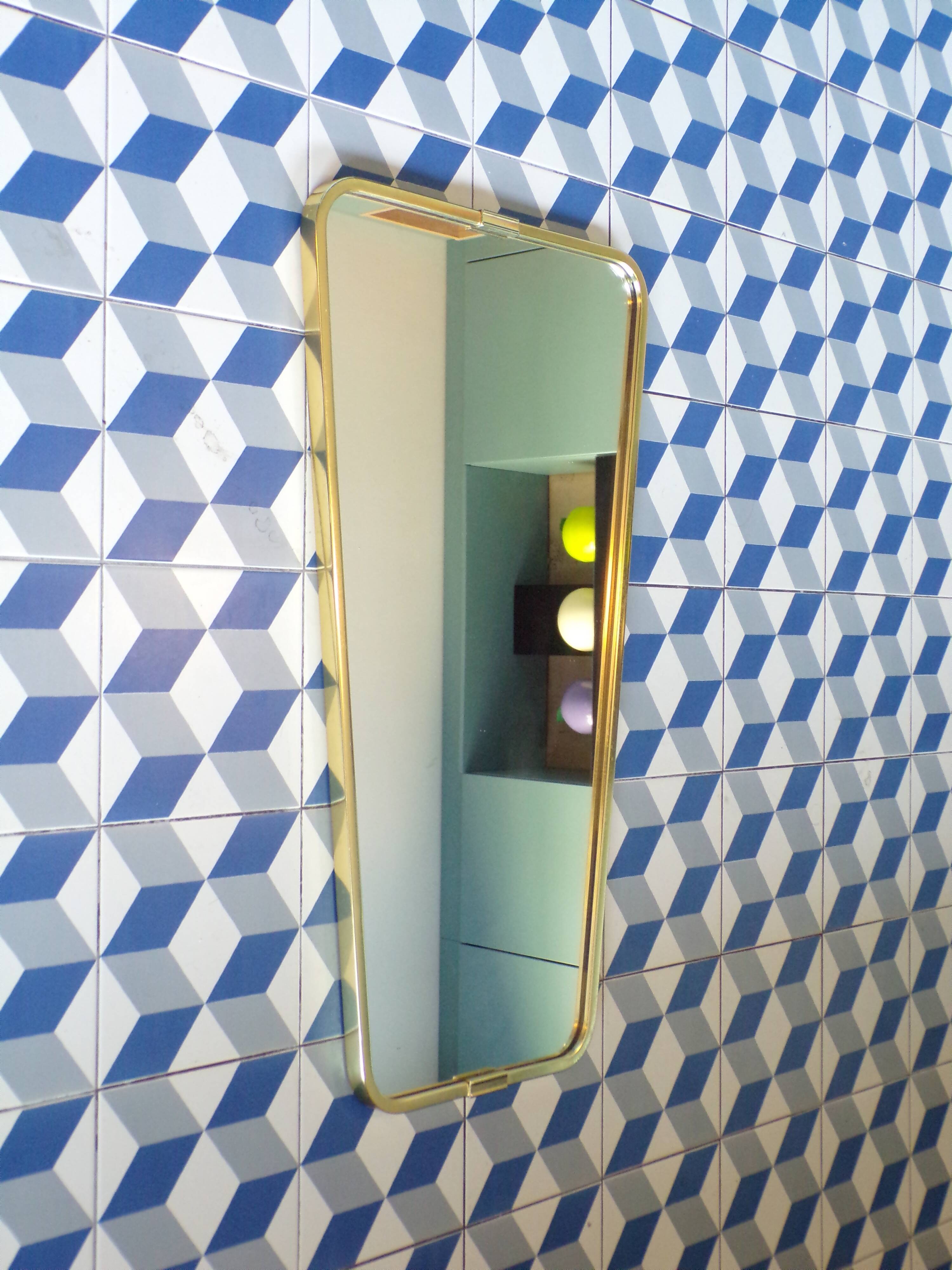 Free form mirror 45X80 cm brass frame