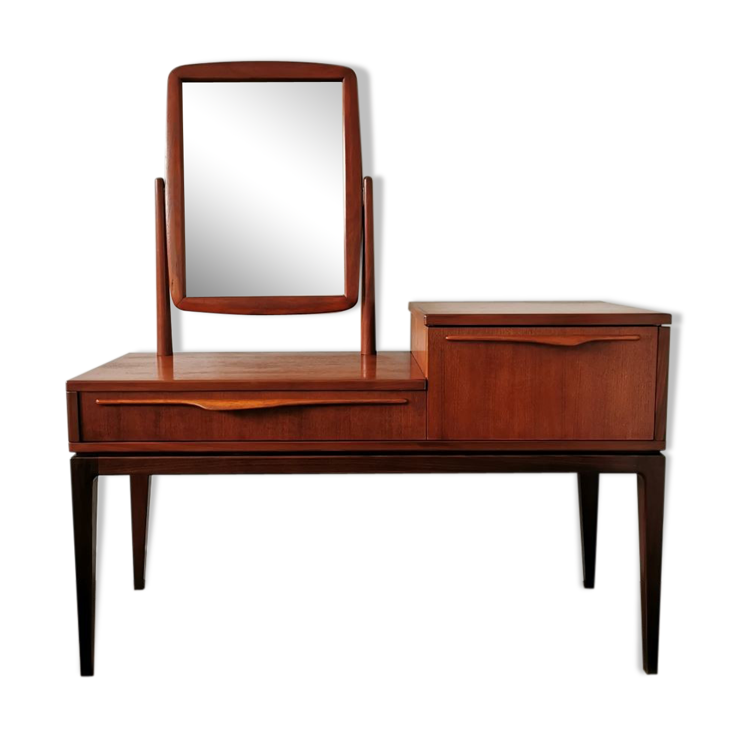 Mid-centuy teak hairdresser