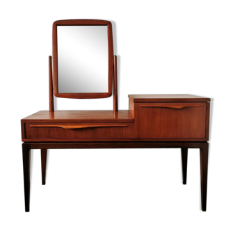 Mid-centuy teak hairdresser