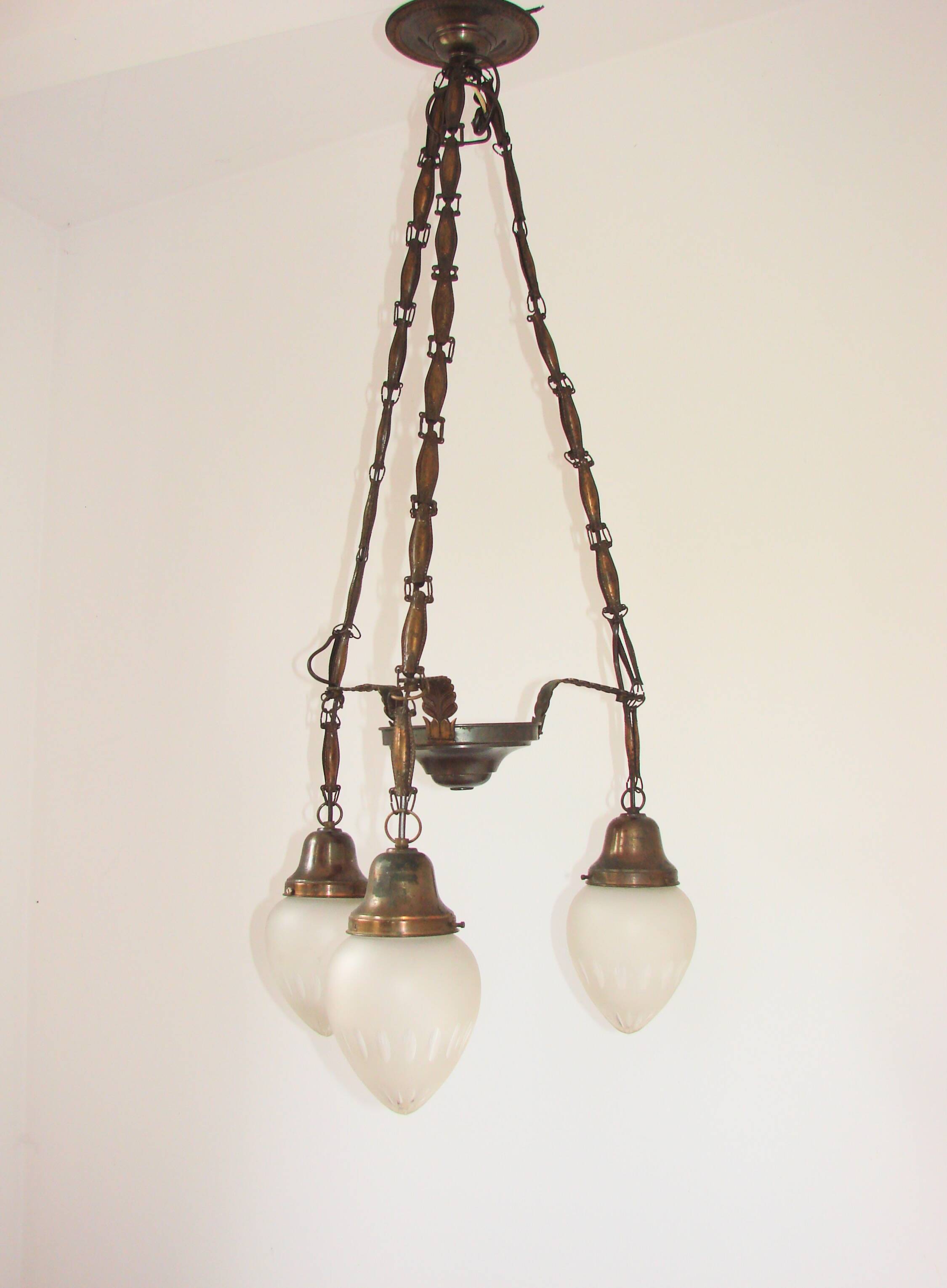 An Art Deco chandelier from the 1930s