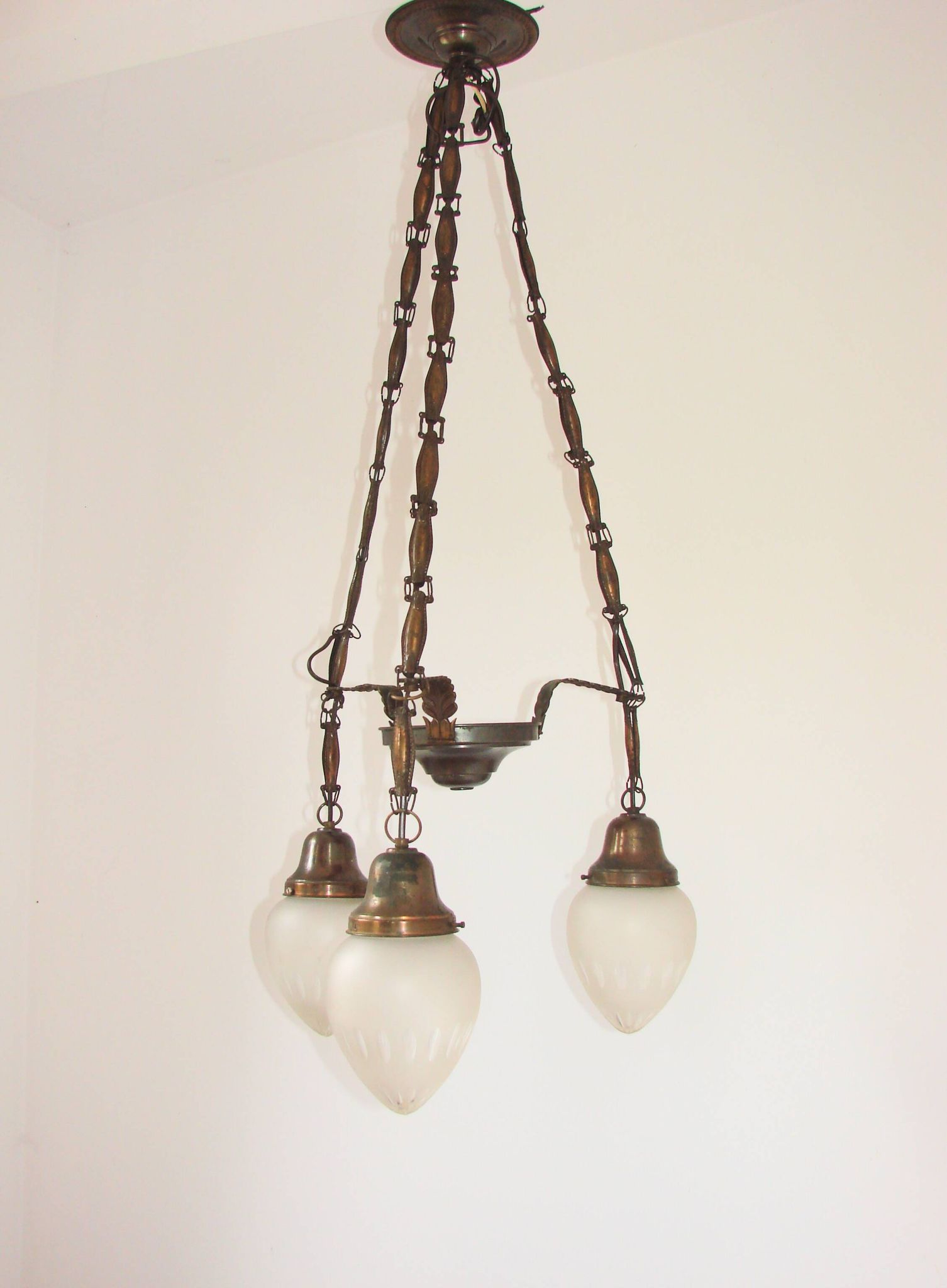 An Art Deco chandelier from the 1930s