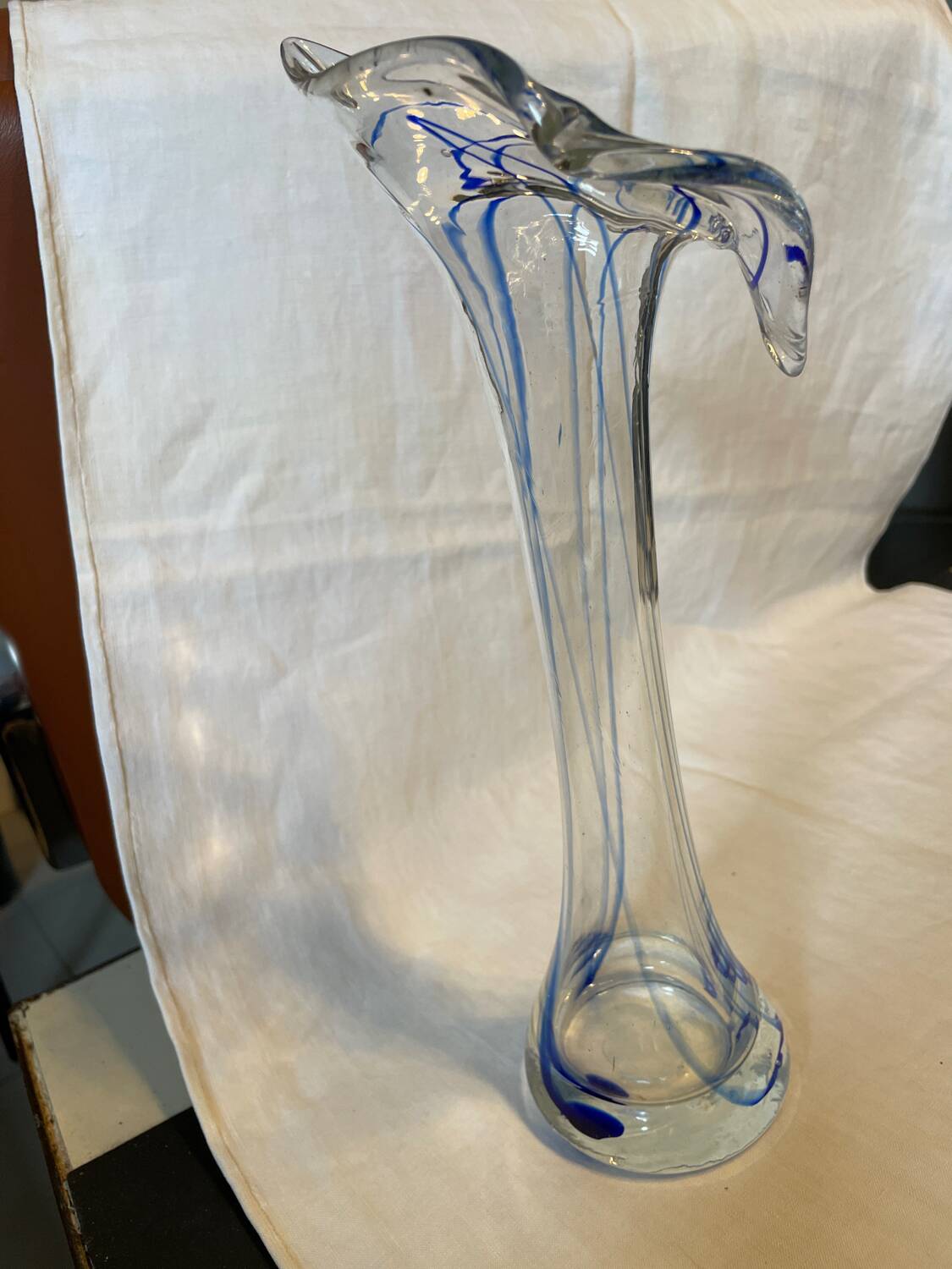 Vase en verre soufflé  vintage