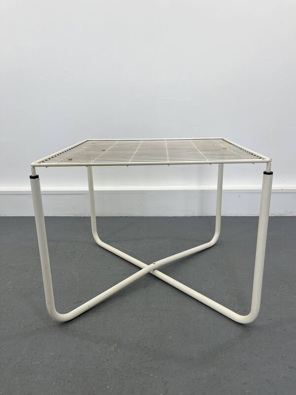 Table basse postmodern white Jarpen Table par Niels Gammelgaard pour Ikea, 1983