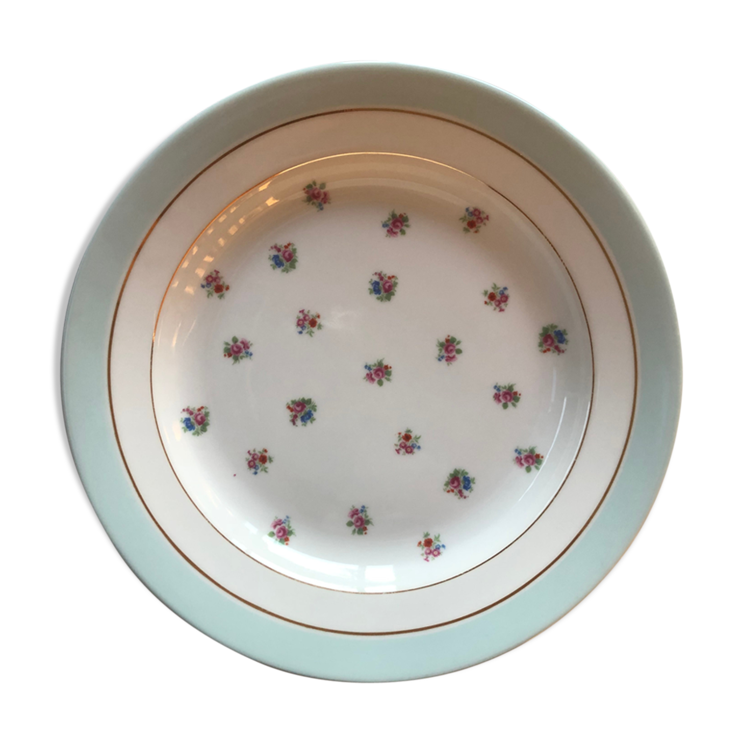 Round dish in Limoges porcelain