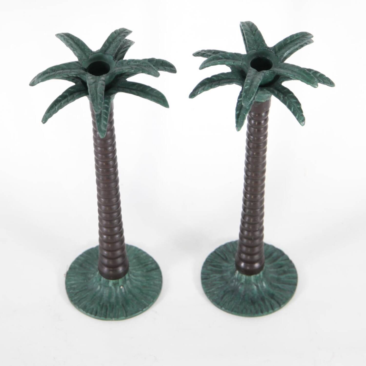 Lot de bougeoirs en laiton