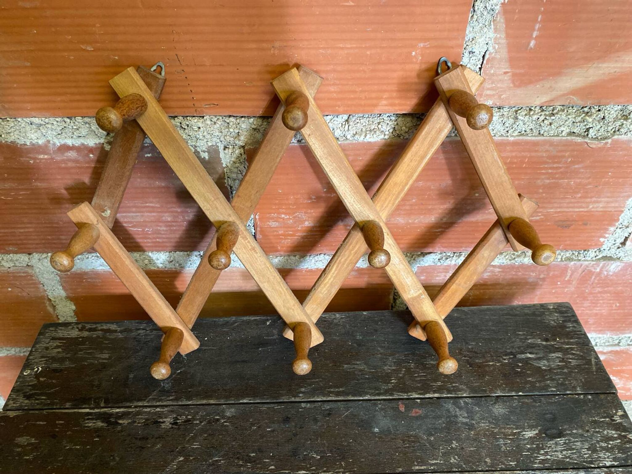 Vintage Wall-Mounted Extendable Coat Rack x10 Wooden Hooks