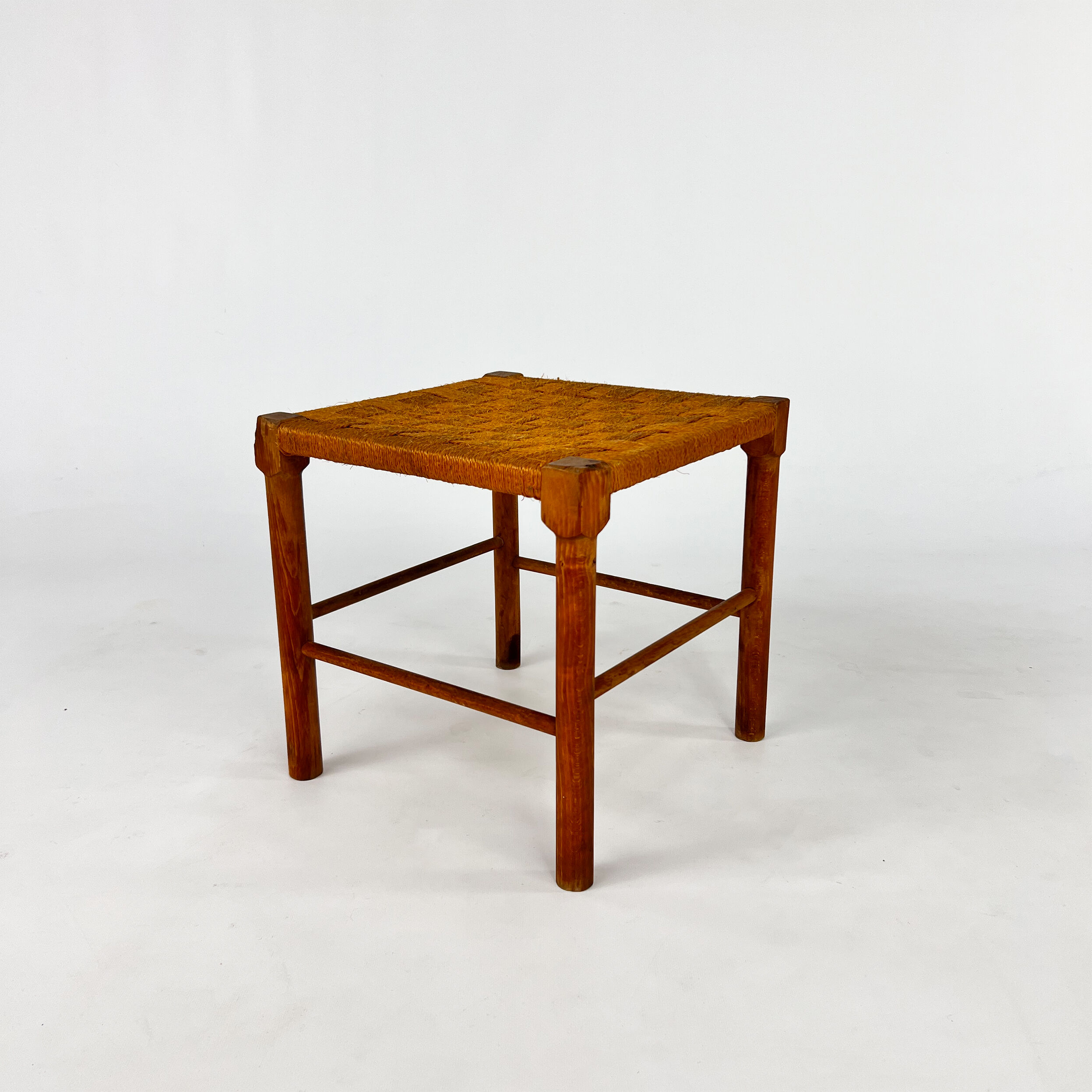 Tabouret en pin massif et corde, années 1950