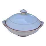Porcelain tureen
