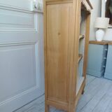 Petite bibliothèque de belle facture en bois brut finition cirée