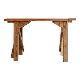 Wooden workbench