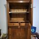 Armoire type cabinet vendéen, en bois massif