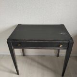 Desk with moldings, old patina