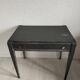 Bureau avec moulures, ancienne patine