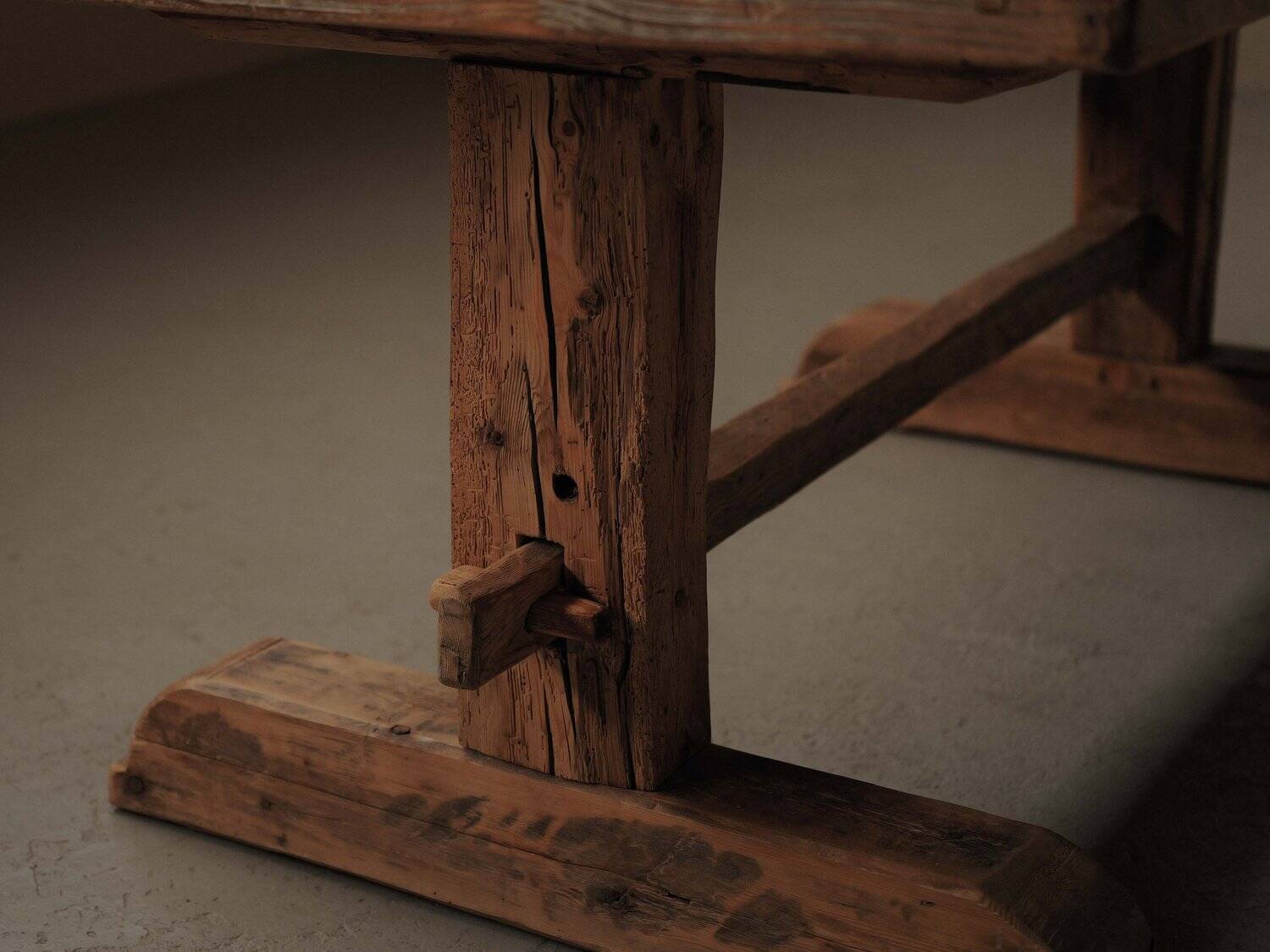 Solid pine dining table – Handcrafted, around 1970