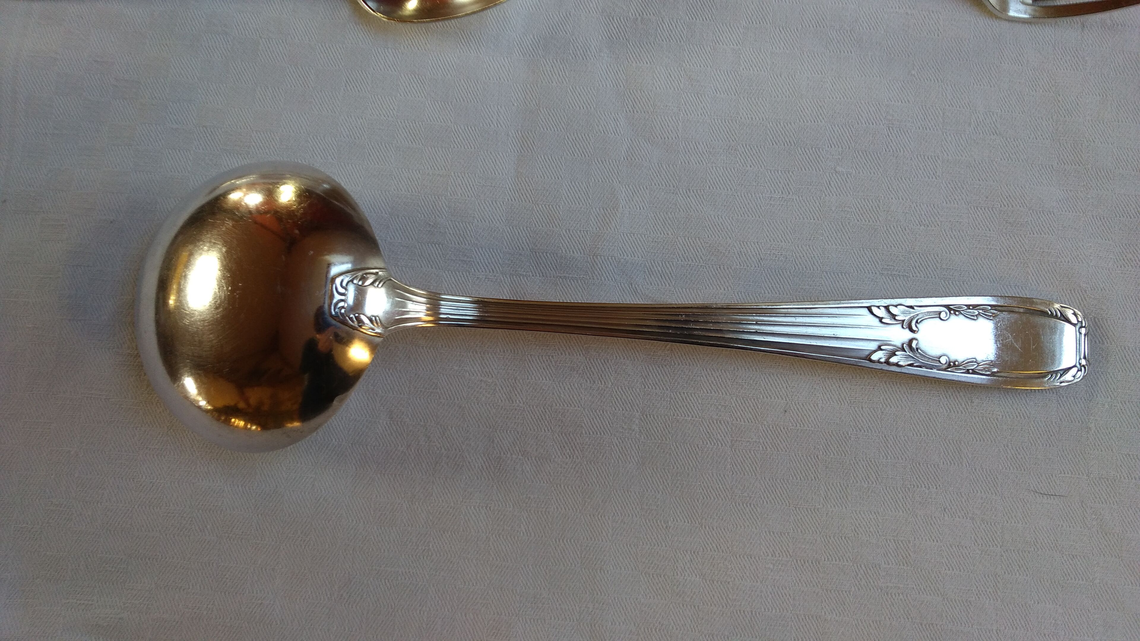 21-piece cutlery set