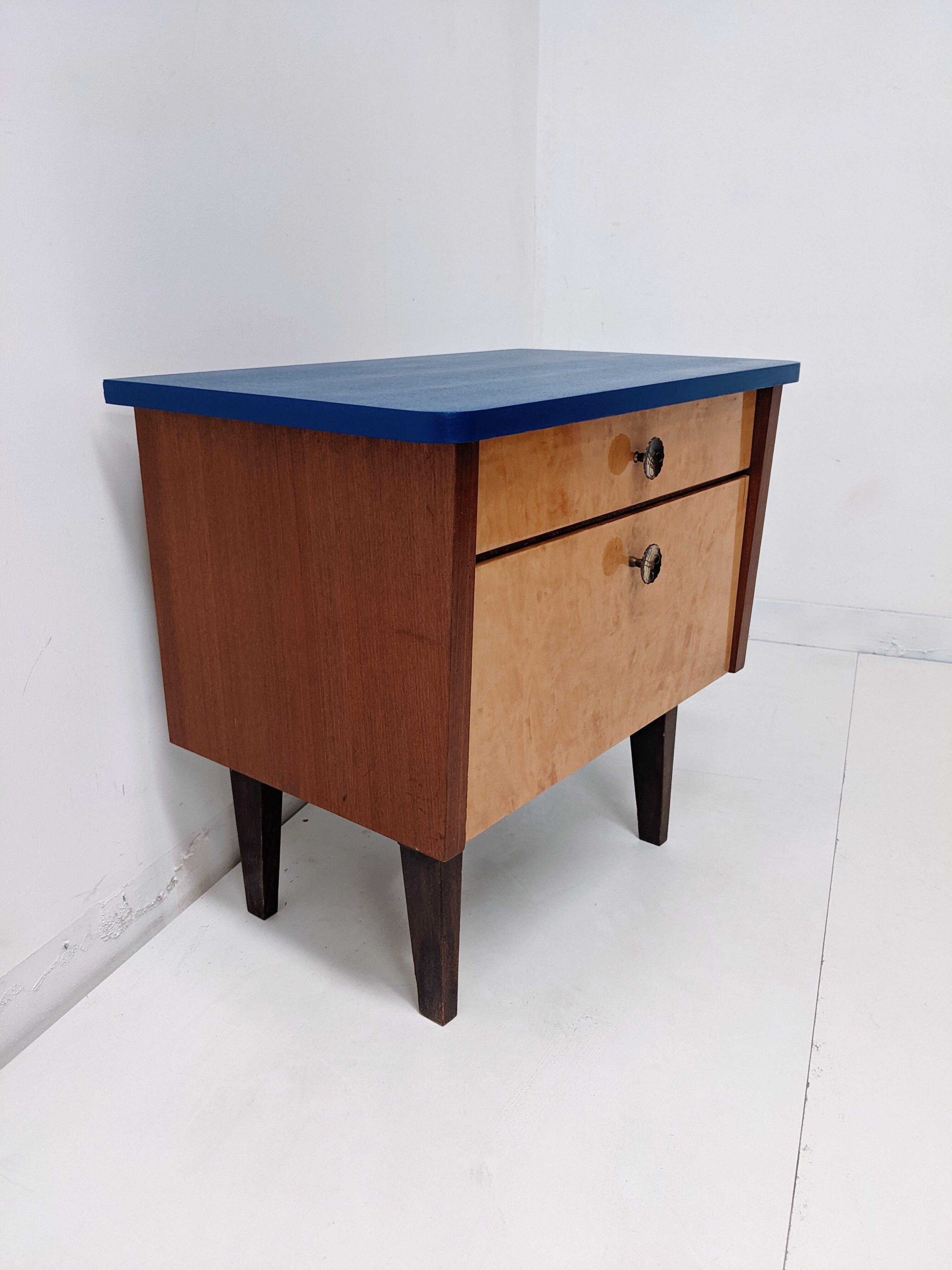 Vintage wooden storage cabinet / side bedside table