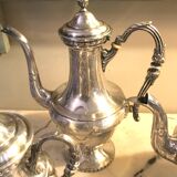 Silver-plated metal tea and coffee service in a 4-piece style.