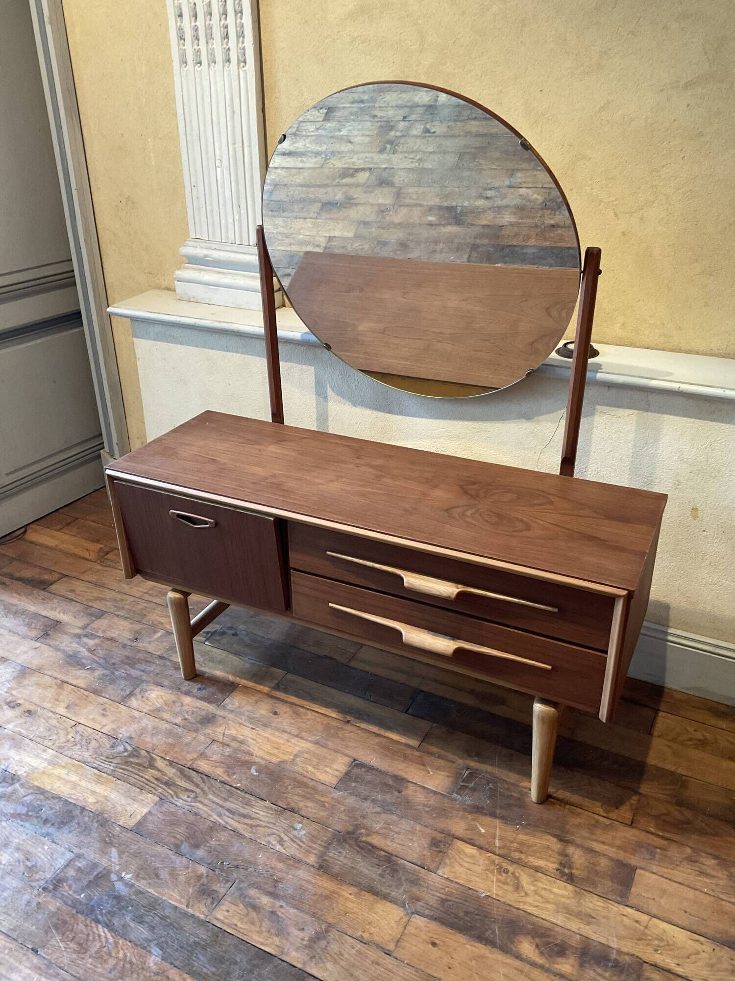 Vintage 1960s Danish Scandinavian dressing table chest of drawers with 2 drawers