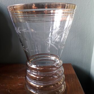 Vase vintage des années 70 en verre ciselé