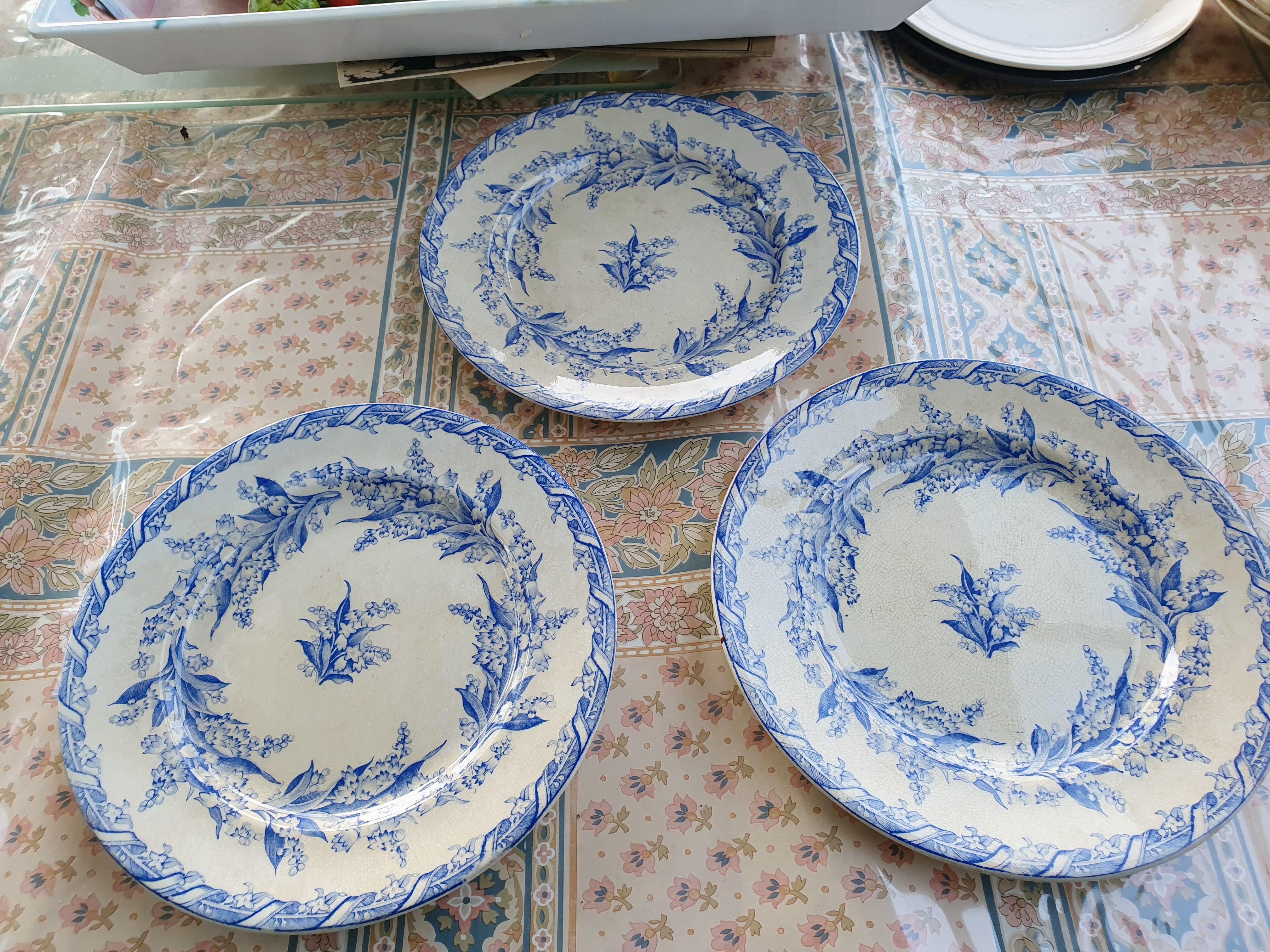3 English earthenware plates