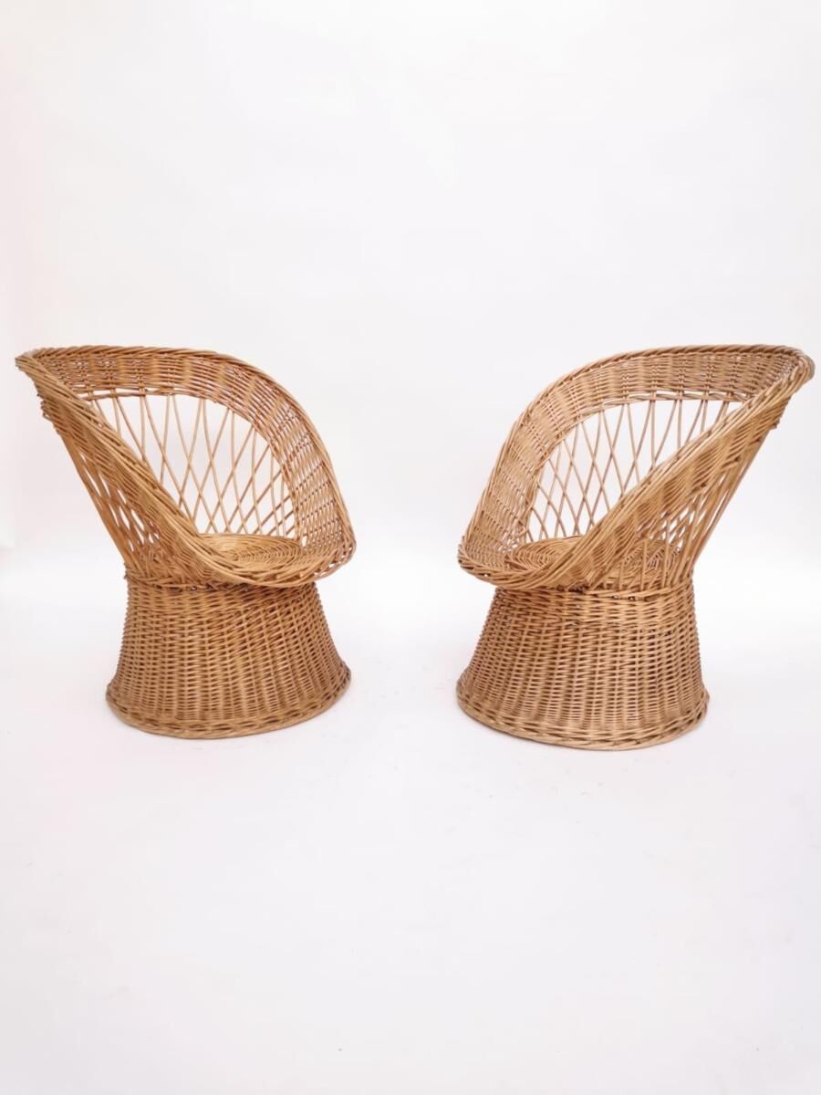 Corolla chair in rattan