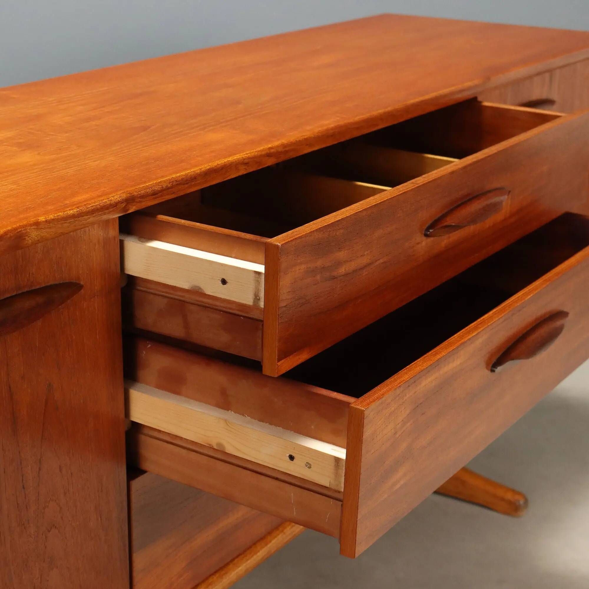 Vintage teak enfilade, UK, 1960s